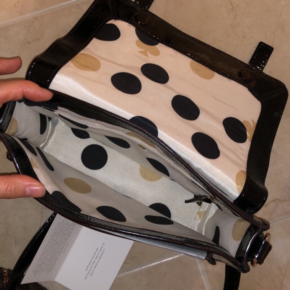 NEW KATE SPADE BLACK SHINY PATENT LEATHER CROSSBODY BAG WITH GOLD HARDWARE - Picture 12 of 15